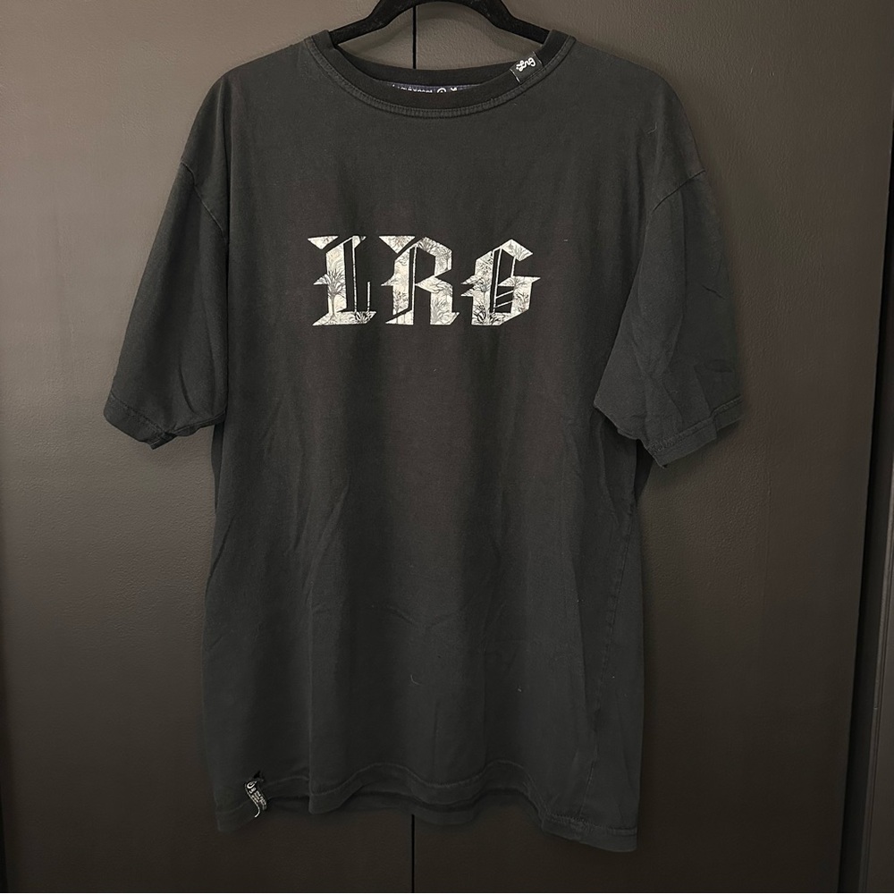LRG Black Men's T-Shirt VTG Vintage